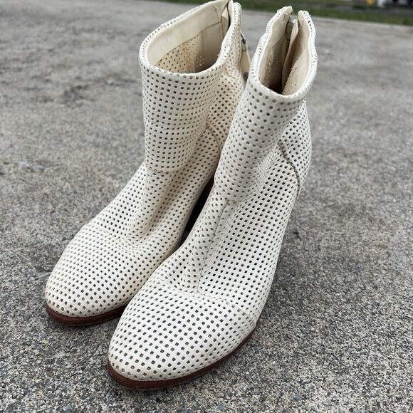 RAG & BONE Newbury Ankle Booties White Perforated Leather - Picture 2 of 11